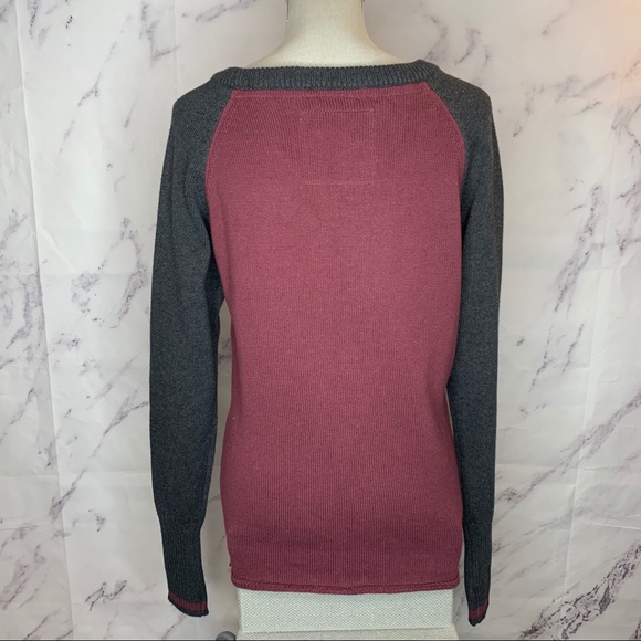 McMaster University | Maroon & Grey Sweater - Picture 7 of 9